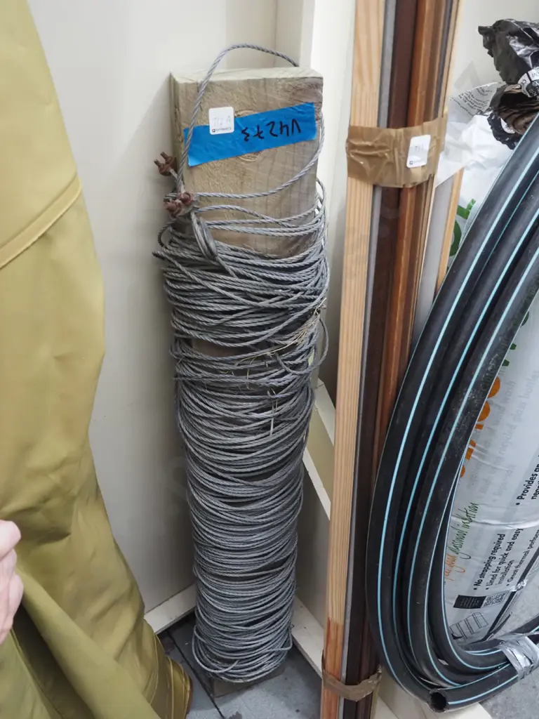 length of wire wound around a piece of timber Image 1++