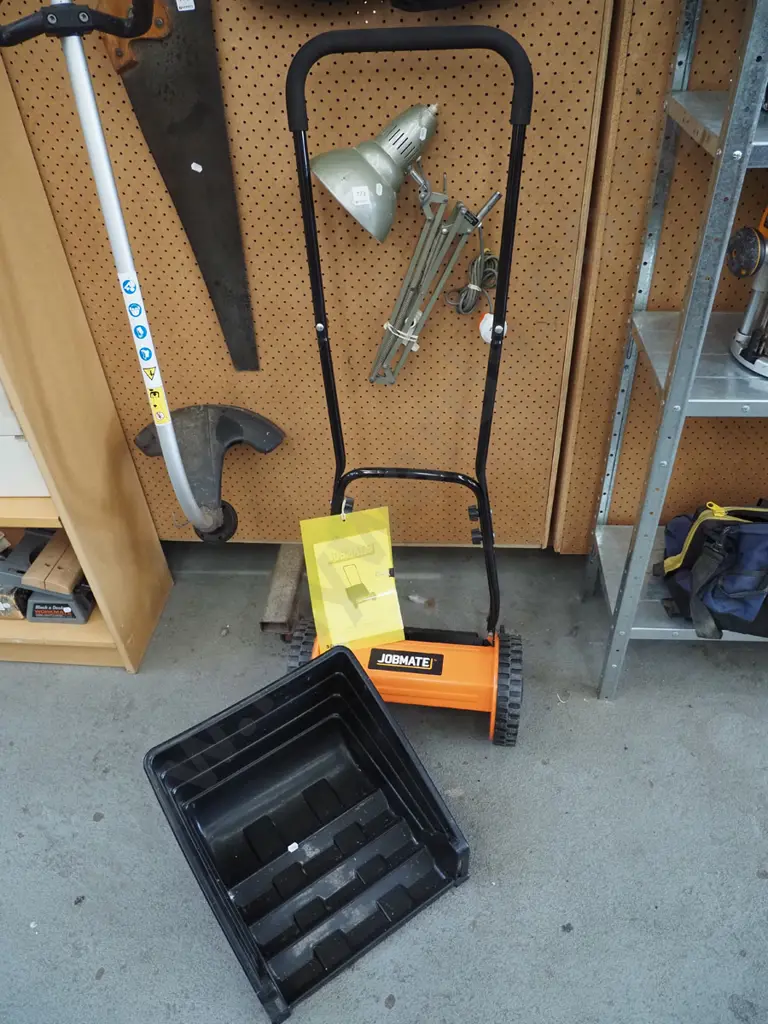 Jobmate push mower Image 1++