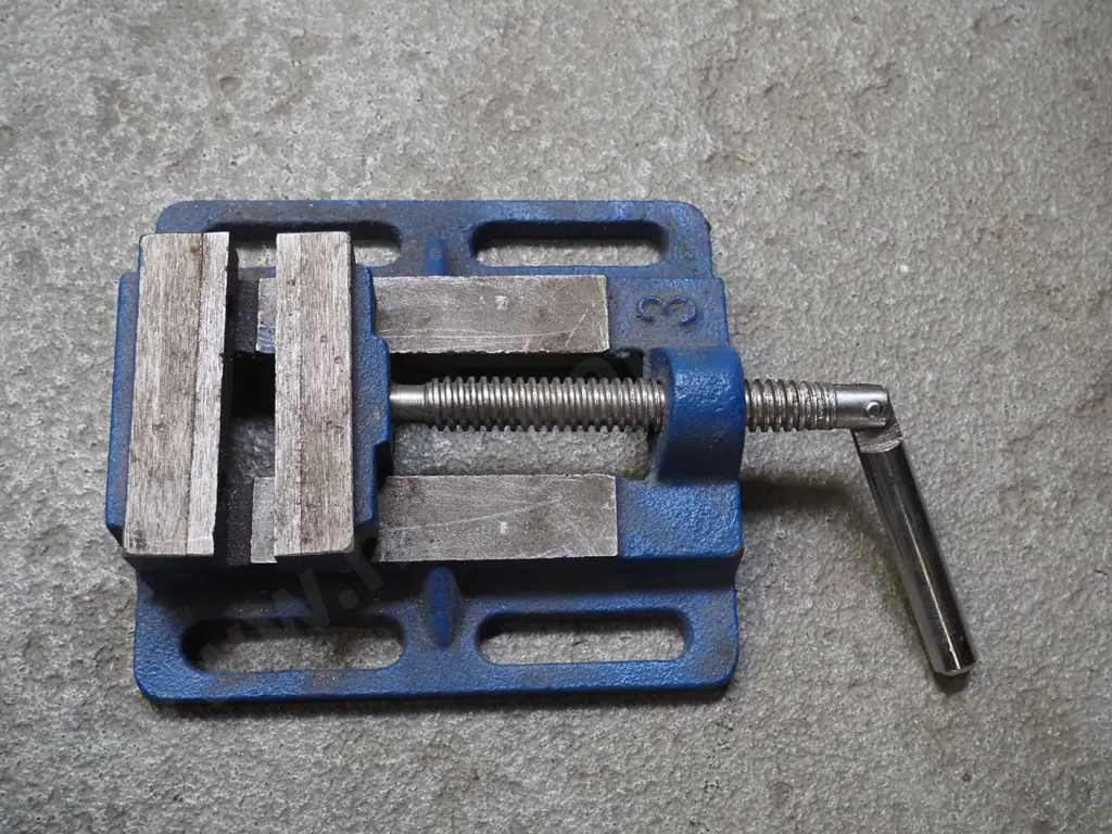 engineer's vice Image 1++