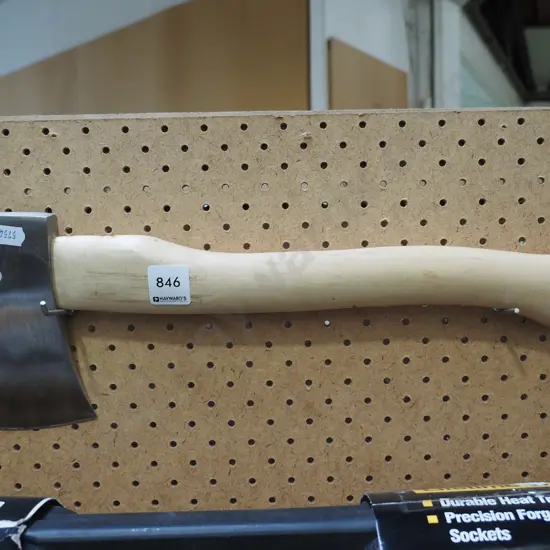 small hatchet 