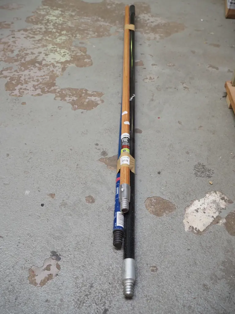 3x pole sander poles Image 1++