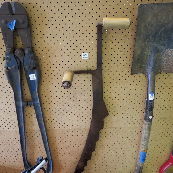 hay knife