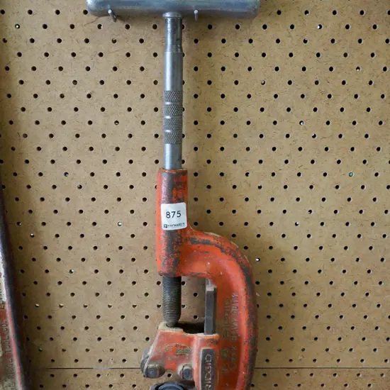 pipe cutter