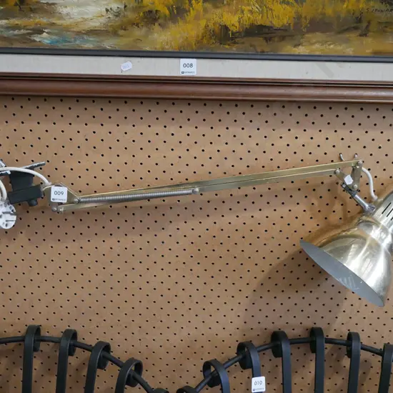wall mounted anglepoise lamp
