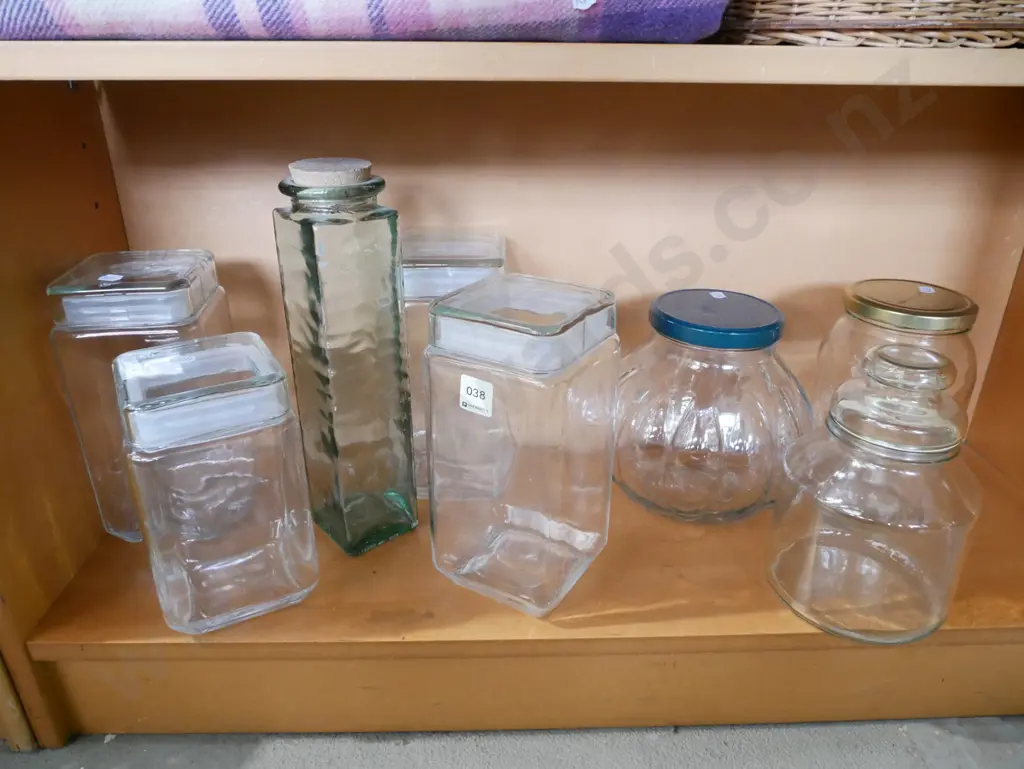 shelf; storage canisters Image 1++