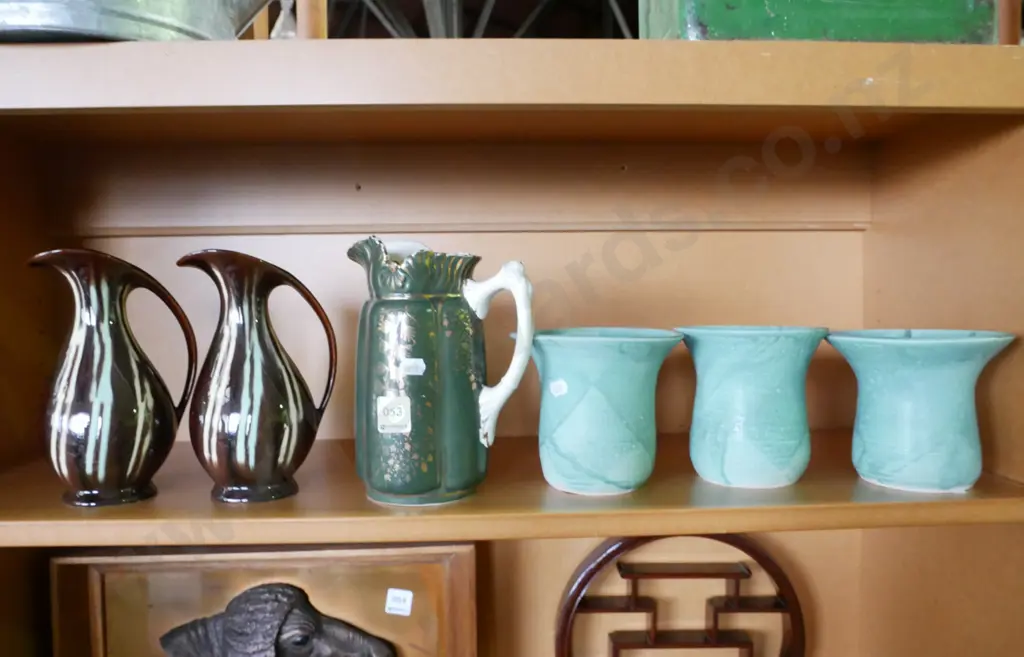 3x NZ studio pottery vases, 3x jugs Image 1++