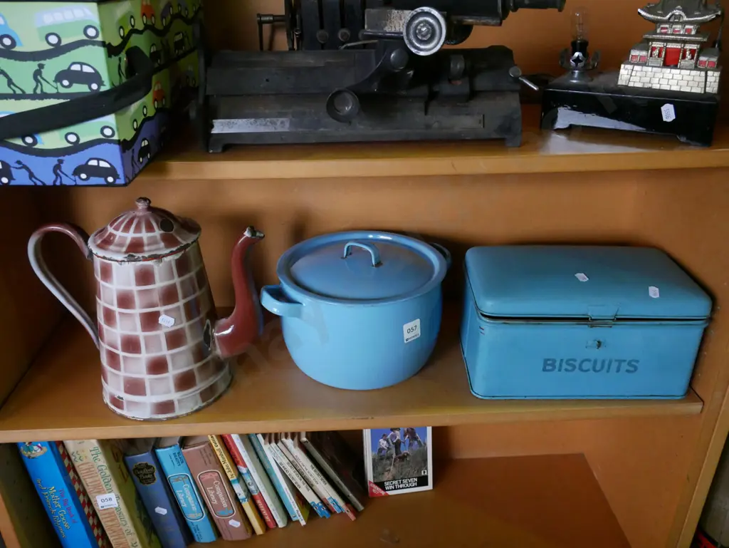 enamel casserole, tea pot, painted biscuit tin - some damage Image 1++