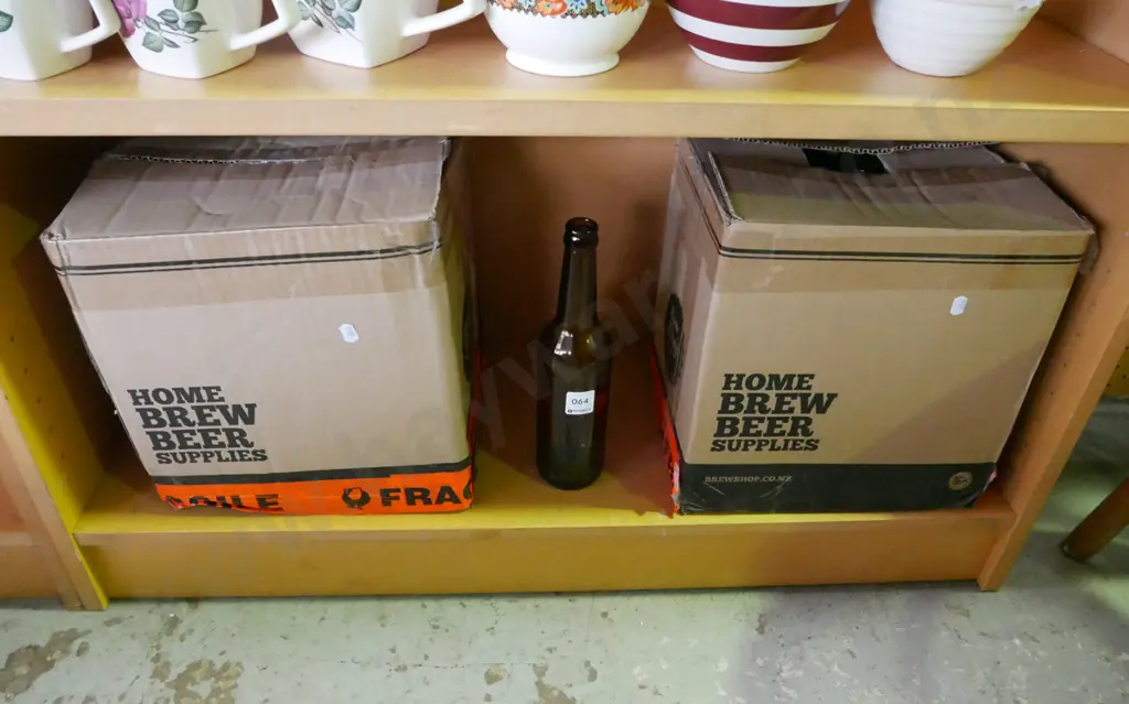 2x boxes of home brew beer bottles Image 1++