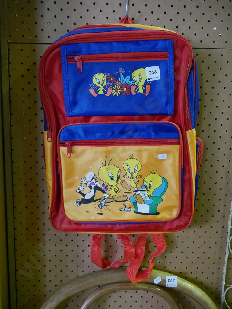 child's Tweety Bird backpack Image 1++