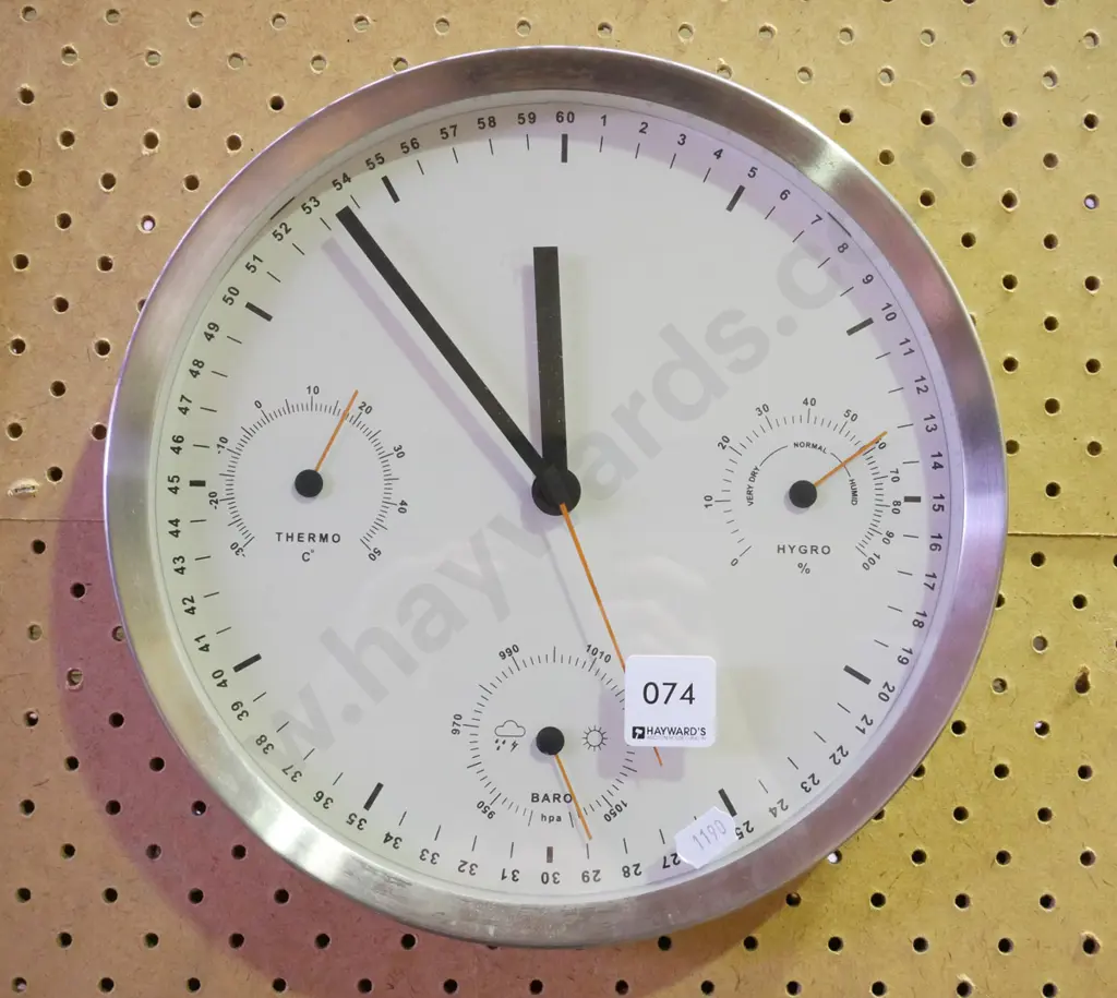 barometer/thermometer/hydrometer wall clock Image 1++