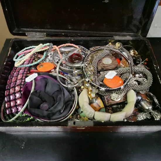 lacquer Asian jewellery box and costume jewellery