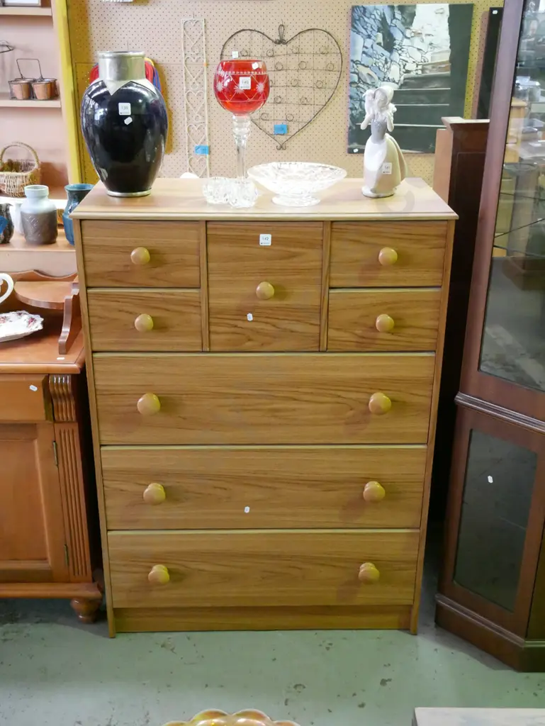 mdf faux wood veneer 8 drawer Scotch chest H-1200 W-860 D-410 Image 1++