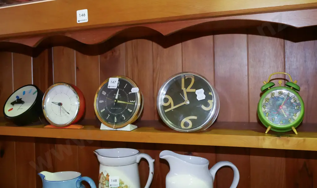 5x mantle clocks Image 1++