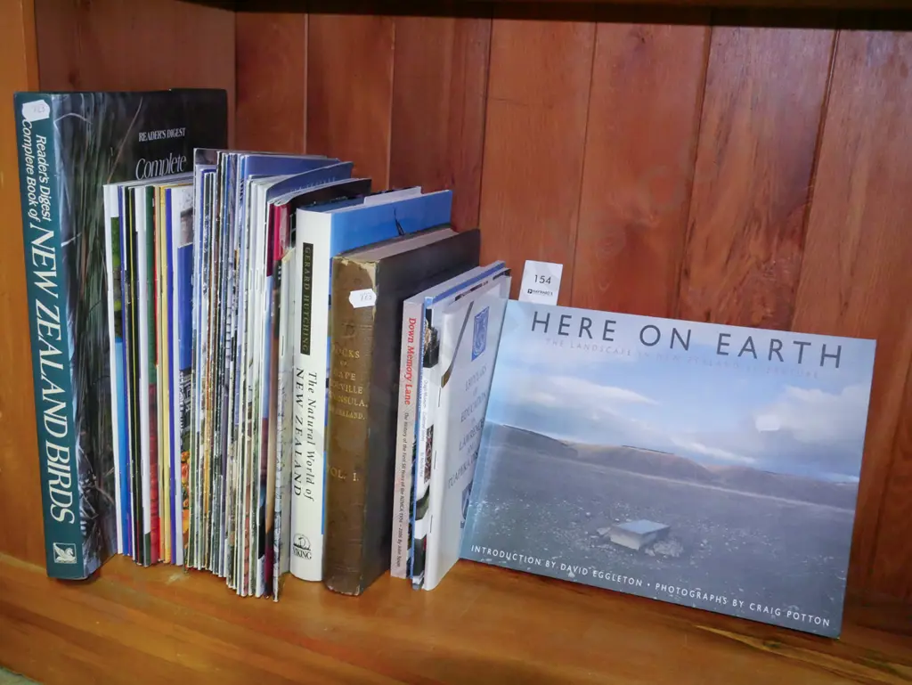 NZ books, heritage/historic magazines Image 1++