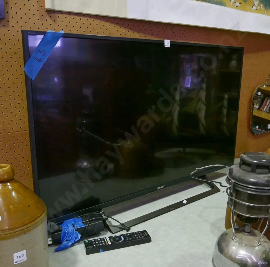Sony Bravia 43" TV Image 1++