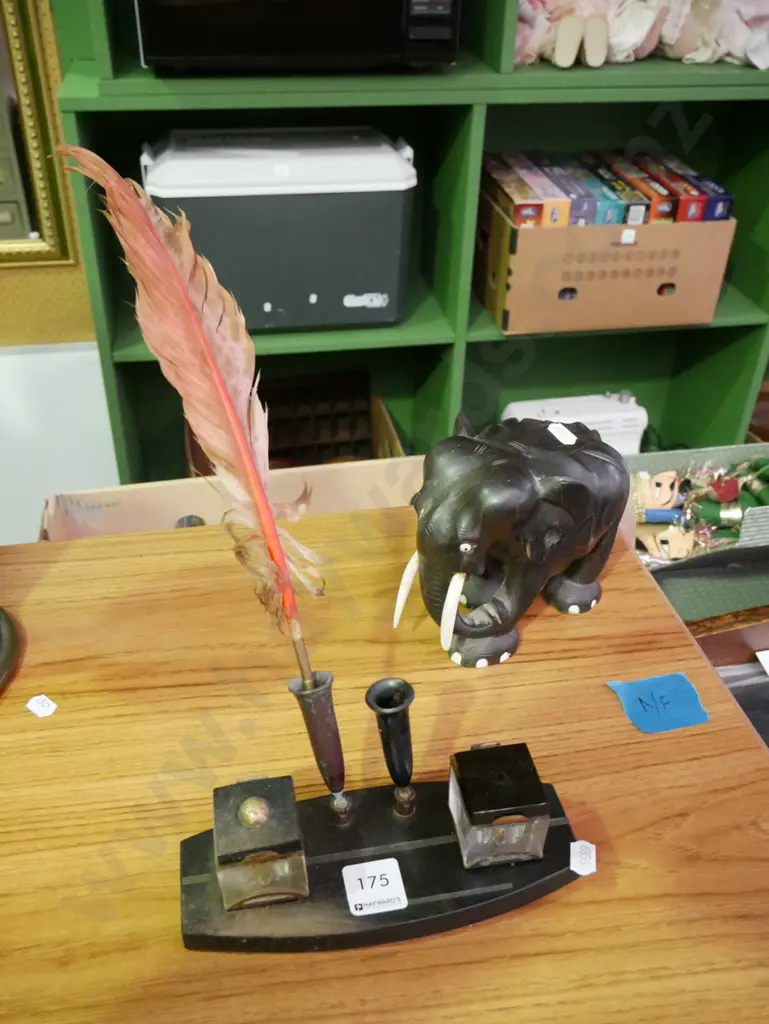 ebony elephant, deco desk set - faults Image 1++