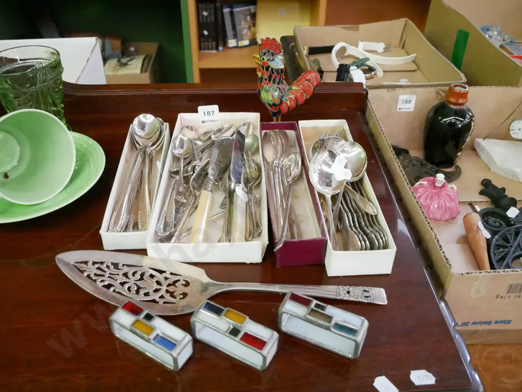 cased cutlery, pewter napkin rings, rooster Image 1++