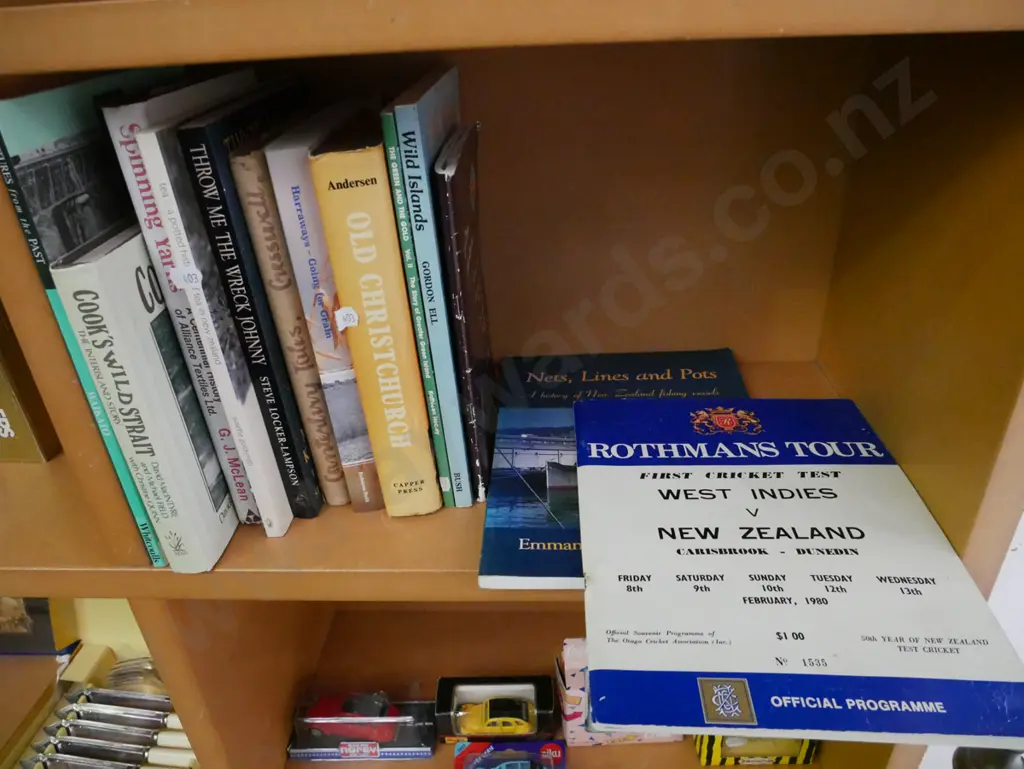 NZ books Image 1++