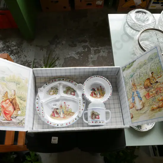 The world of Beatrix Potter melamine gift set