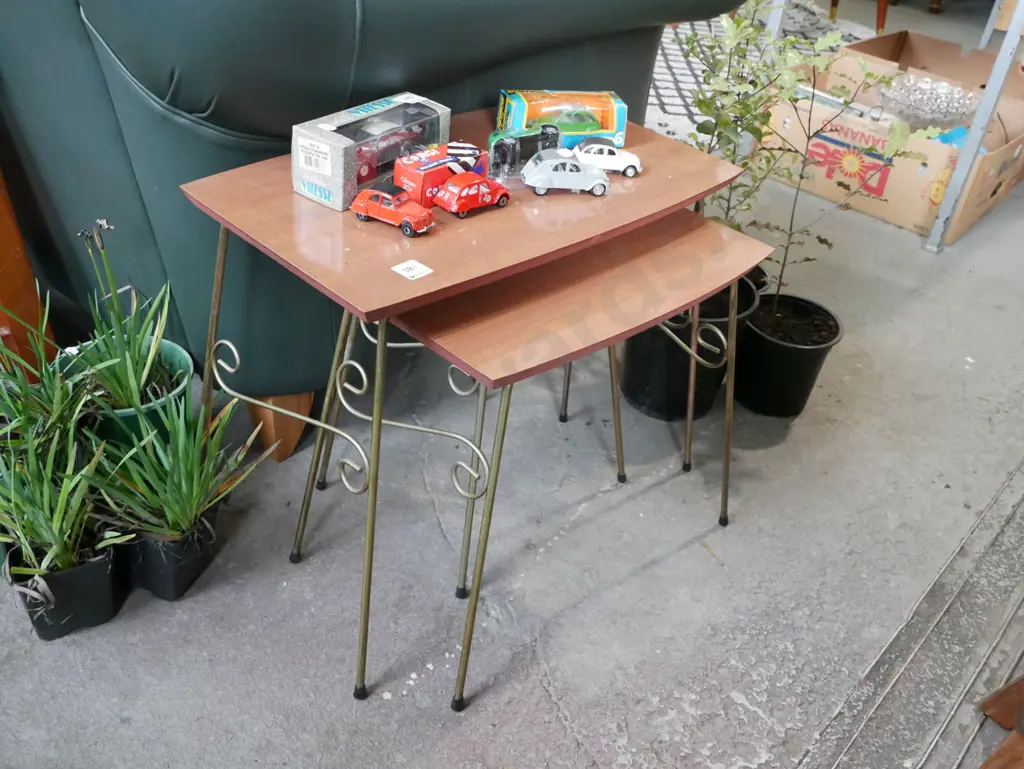 nest of 2 retro metal and formica tables Image 1++