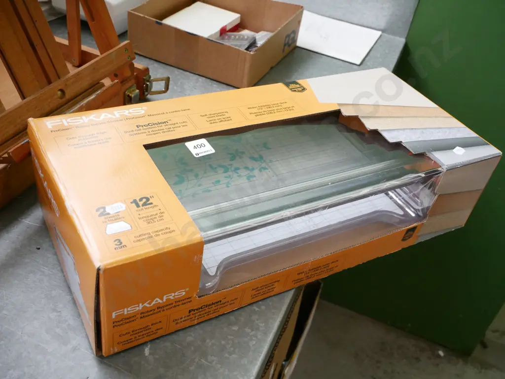 as-new Fiskars Precision trimmer Image 1++