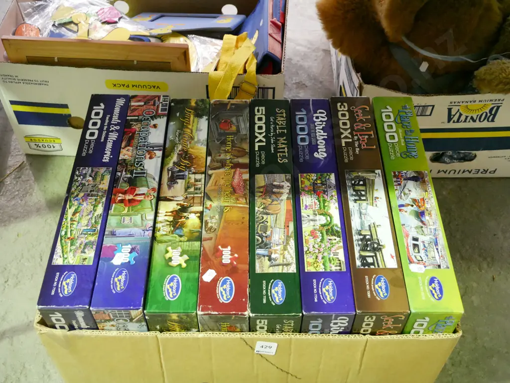 box of puzzles Image 1++