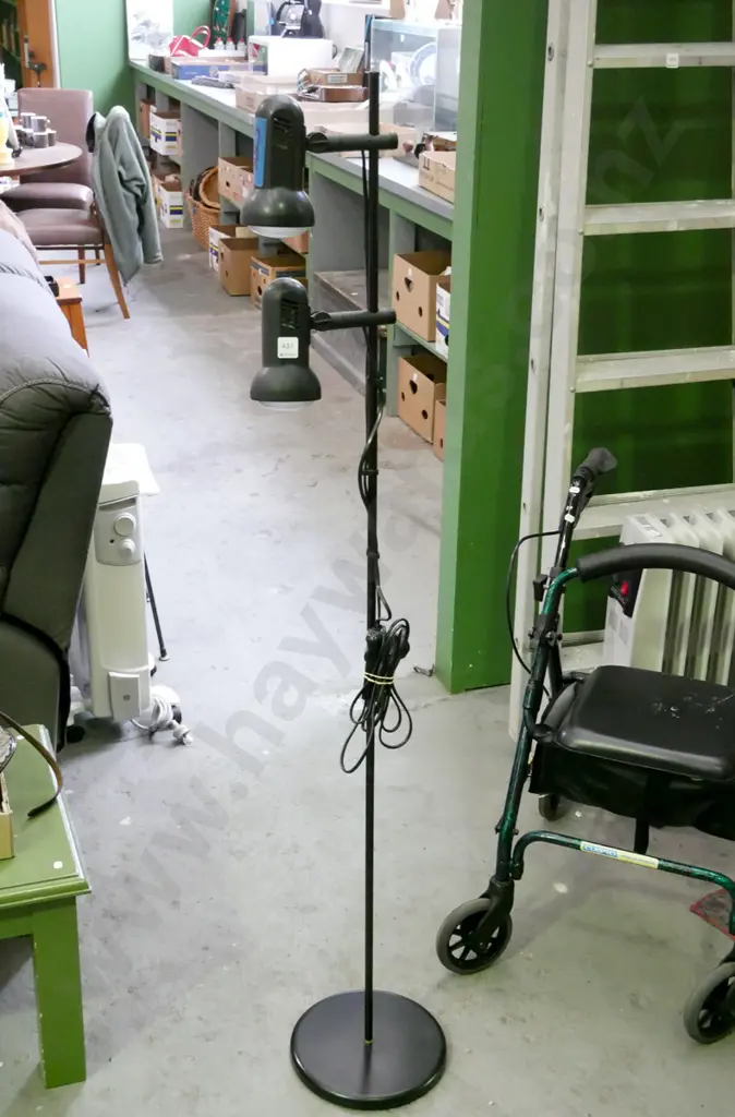 twin bulb halogen light Image 1++