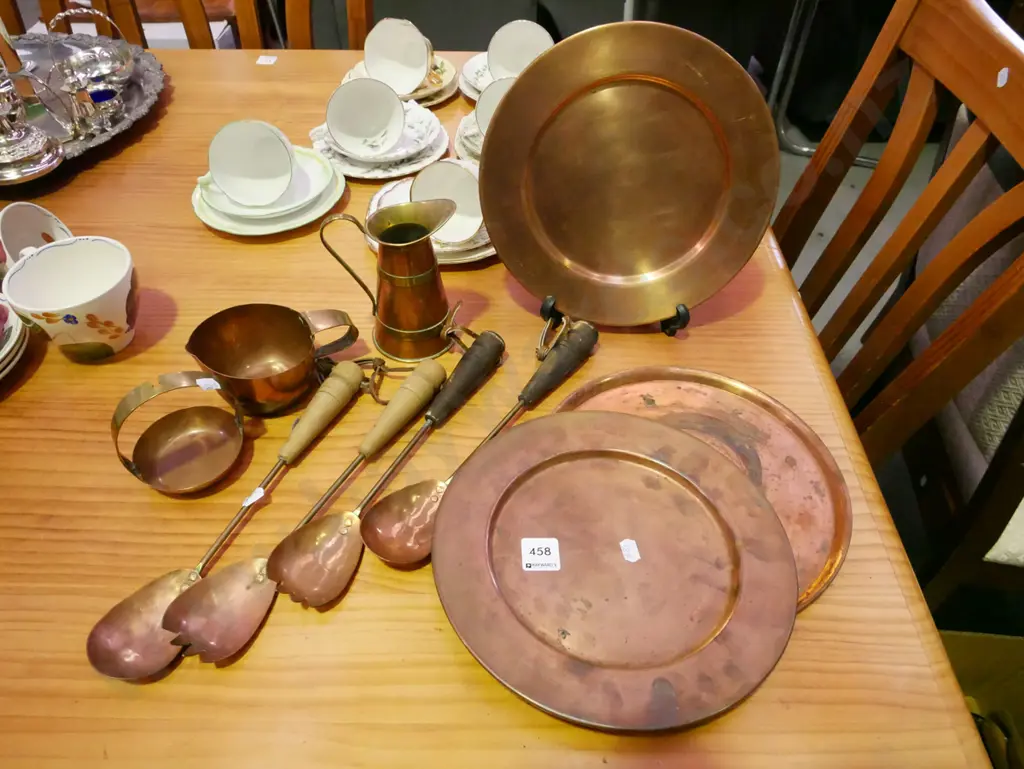 copper plates, servers, jugs etc Image 1++