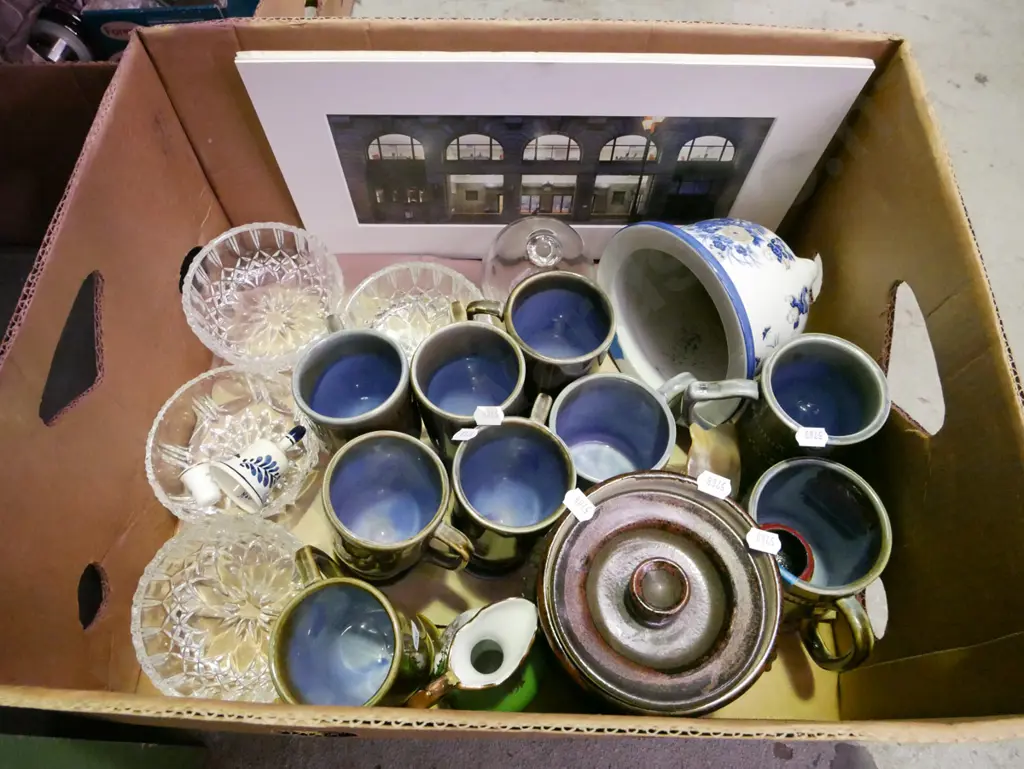 Wade Irish coffee cups, glass sweet bowls etc Image 1++