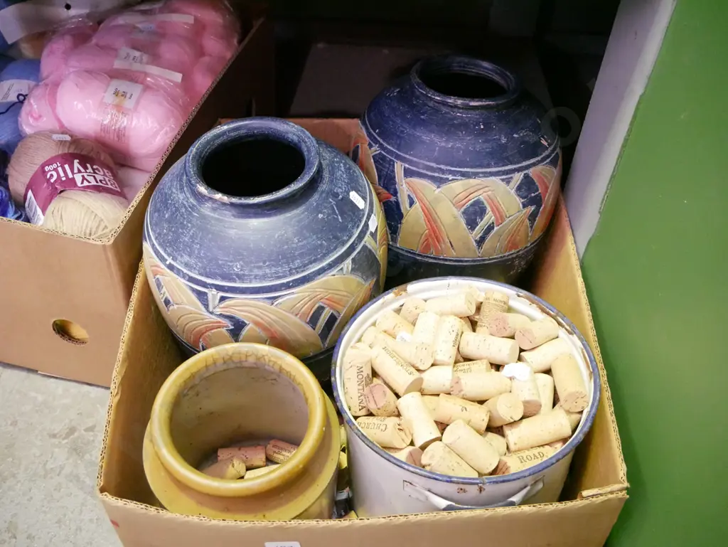 box; 2x terracotta vases - chips, stoneware crock, wine corks etc Image 1++