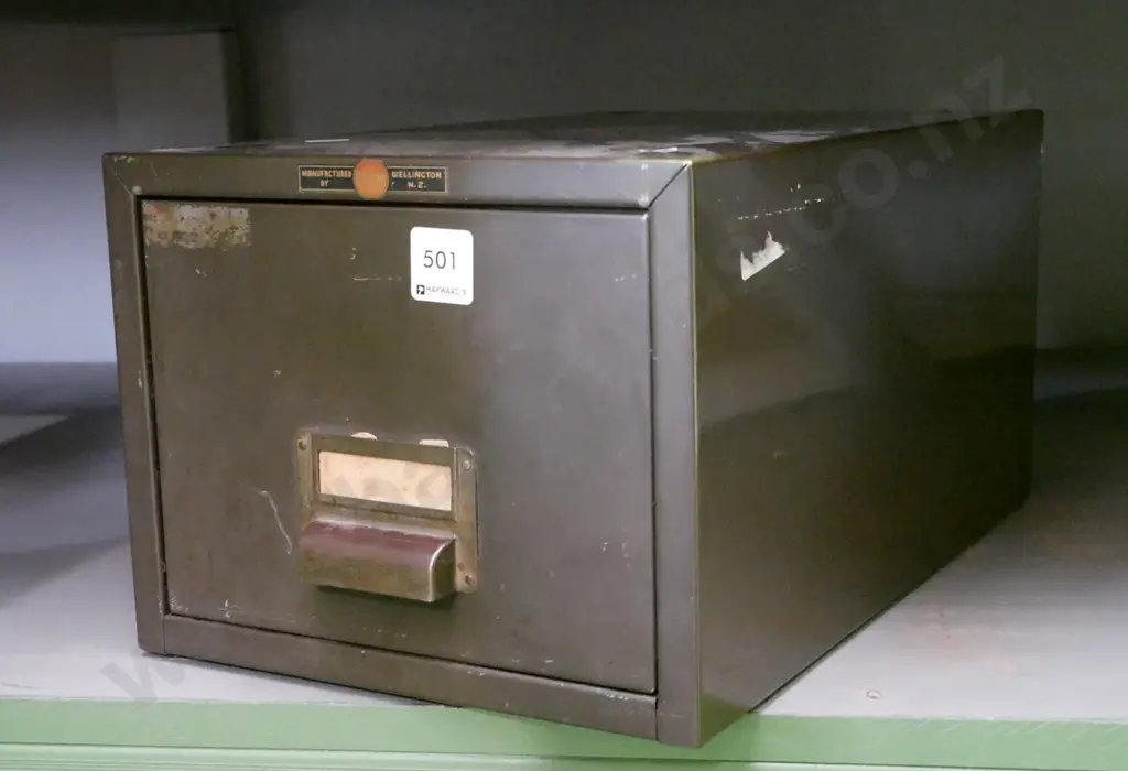 vintage single drawer filing cabinet Image 1++