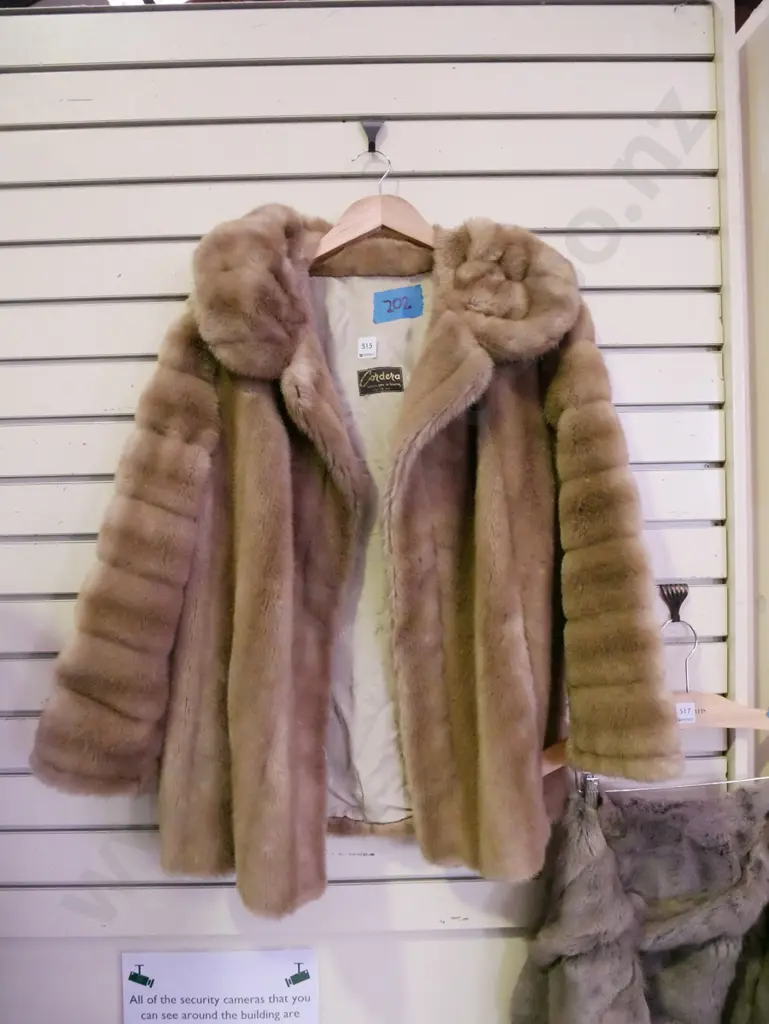 faux fur coat Image 1++