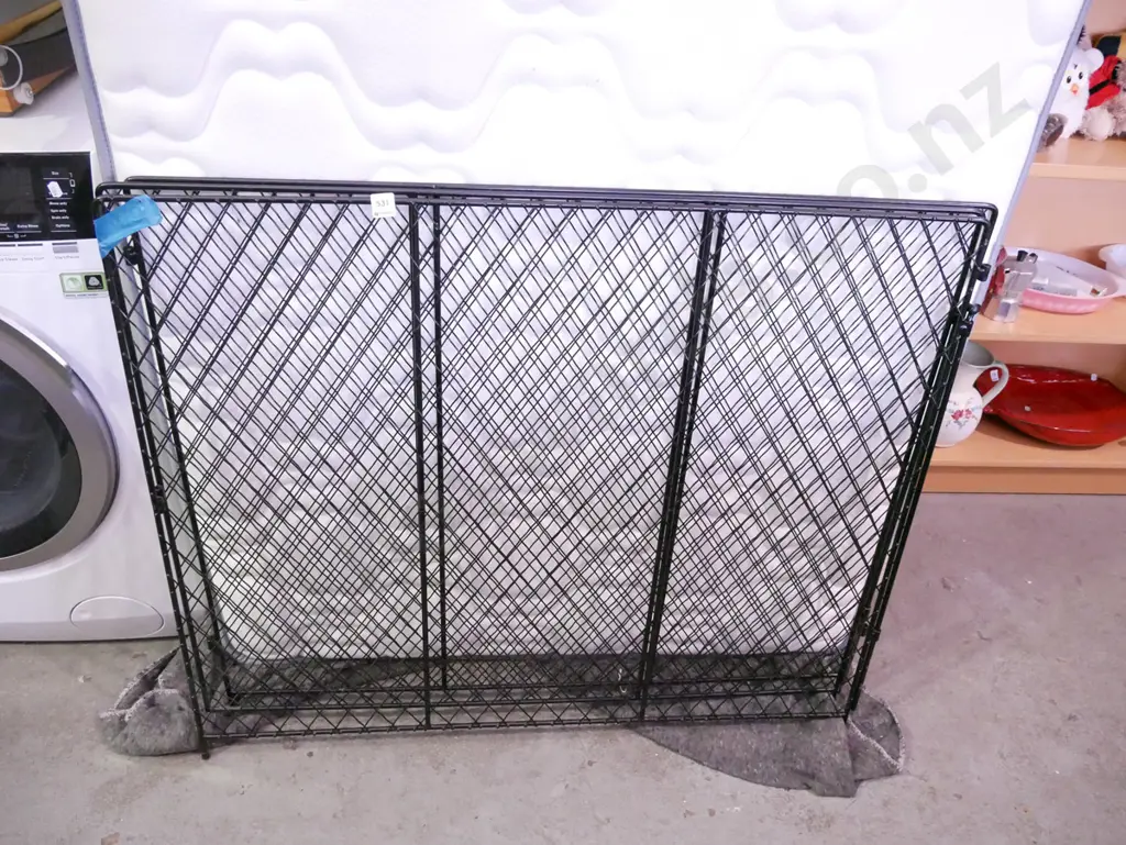 metal fire guard Image 1++