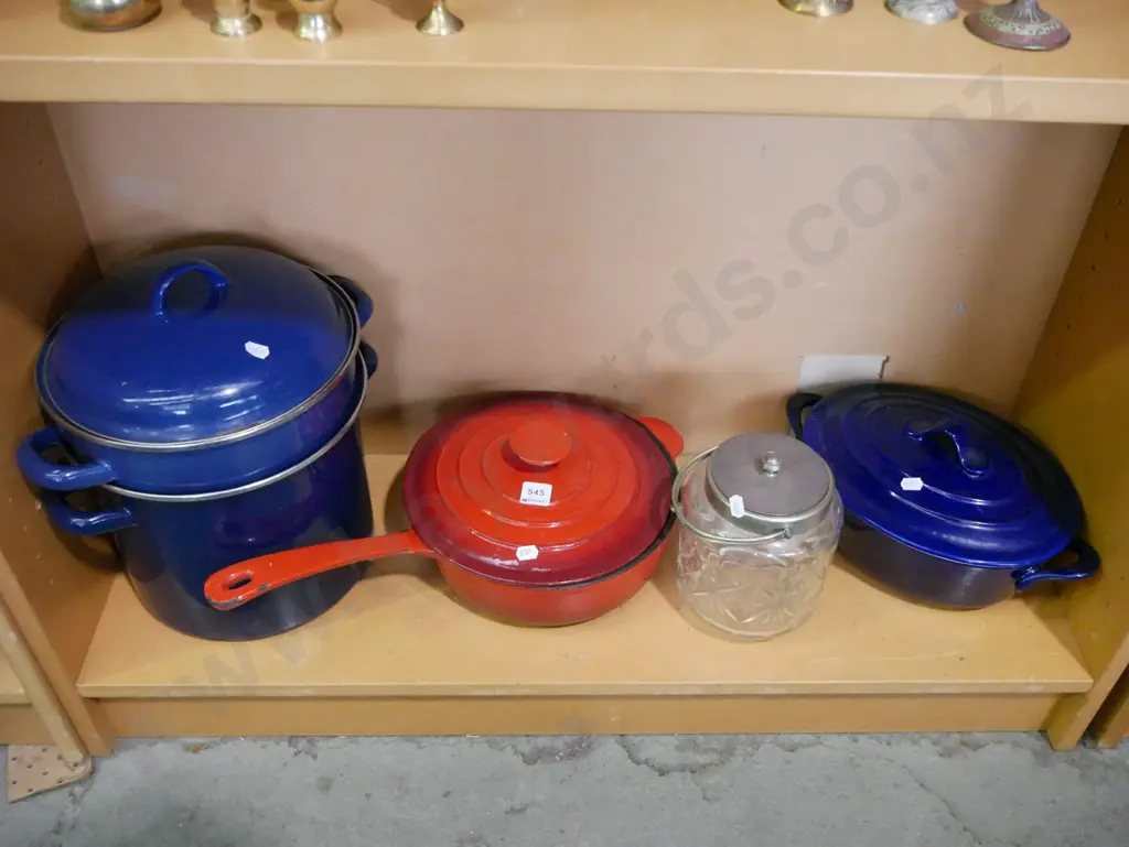 cast iron and enamel frying pan, casserole, enamel spot and steamer etc Image 1++
