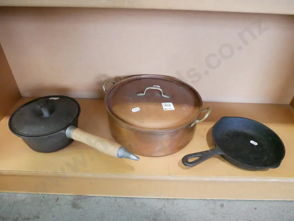 shelf; copper lidded pot, cast iron pot and frying pan Image 1++