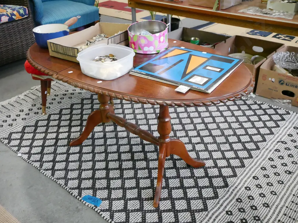 mahogany refectory based extending table with pie crust edging H-520 W-1050 D-580 Image 1++