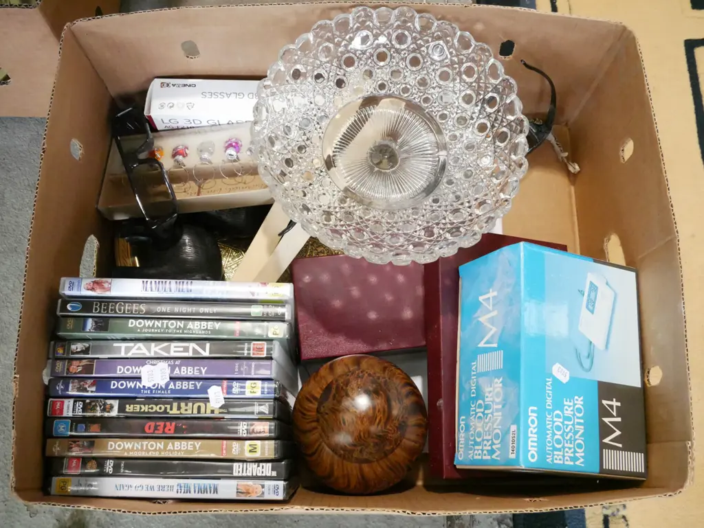 box glass comport, blood moitor monitor, DVDs etc Image 1++