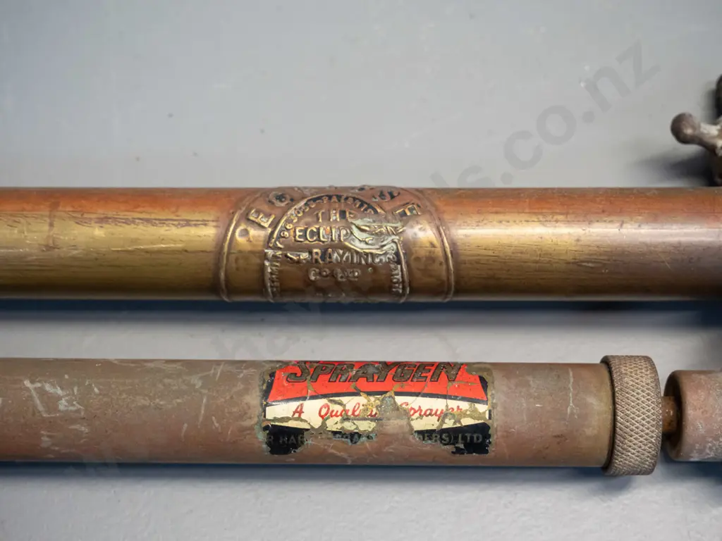 4 vintage brass items - Eclipse and Spraygen garden sprayers, spring-loaded Tecalimit grease gun, and a small item with Image 1++