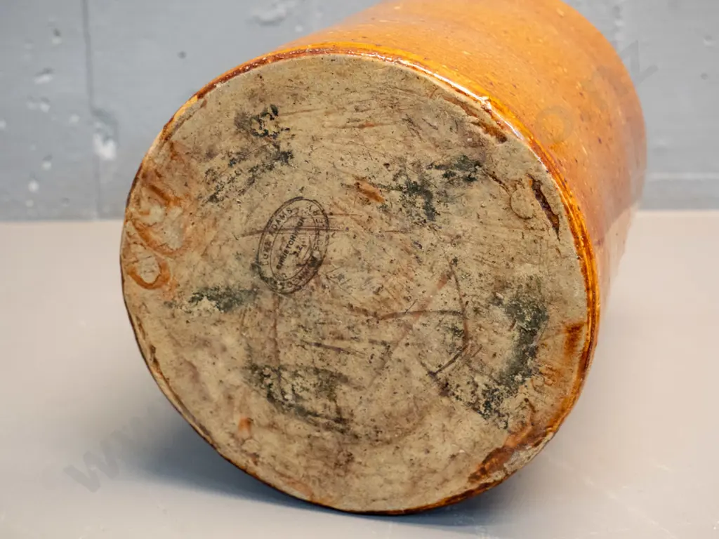 Luke Adams Christchurch narrow-neck handled stoneware crock - glaze bubble chip on handle H-340 D-170 Image 1++
