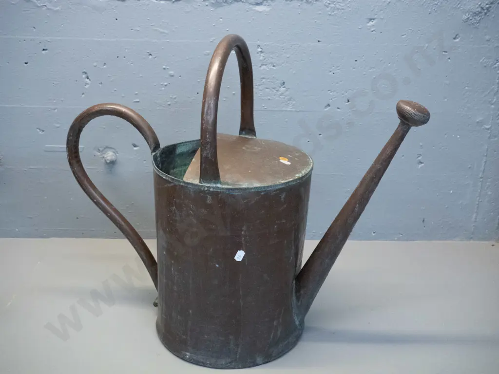 vintage copper watering can with pouring rose - some dents H-500 W-560 Image 1++