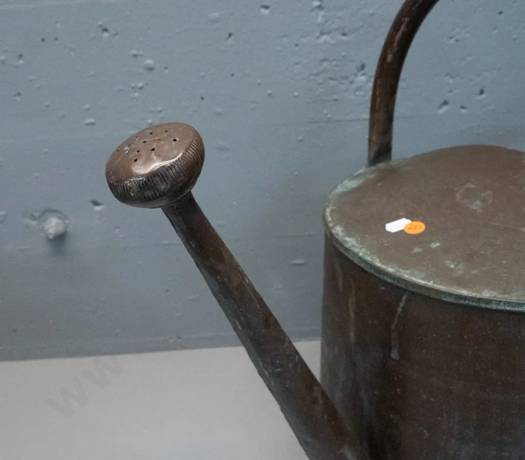 vintage copper watering can with pouring rose - some dents H-500 W-560 Image 1++