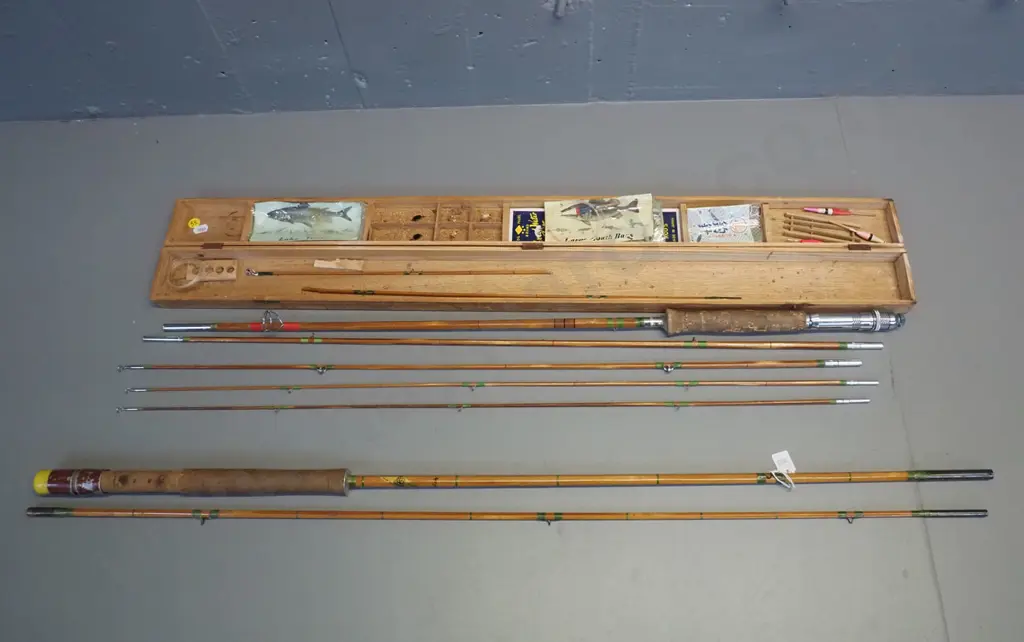 retro Japanese timber-cased fresh water fishing set including split-cane 3-piece rod and floats, flies, line etc. Has 4 Image 1++
