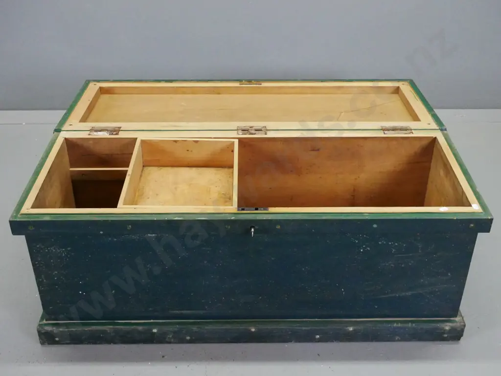 vintage kauri and rimu trunk, painted green, w/ brass carry handles, lift out tray, has lock but key not working H-420 Image 1++