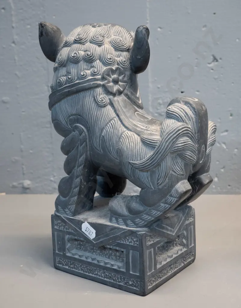 pair of heavy carved grey stone foo dogs with loose-carved balls in mouths H-250 L-160 Image 1++