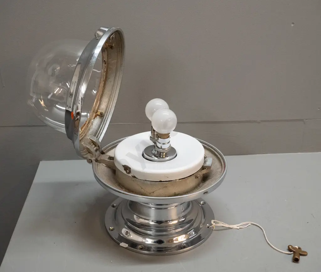 circa 1930s vintage NZR railway carriage chrome and glass 2-bulb light fitting with key H-300 D-300 Image 1++