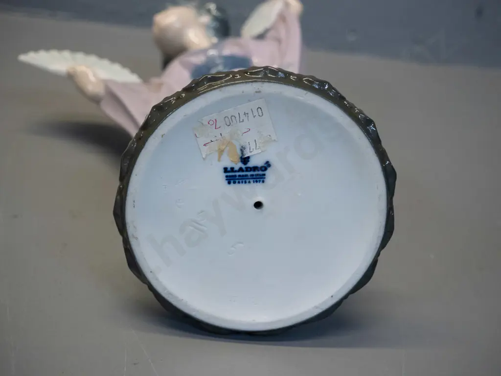 Lladro Daisa figurine - Geisha dancing with two fans, marked 1978, H-300 Image 1++