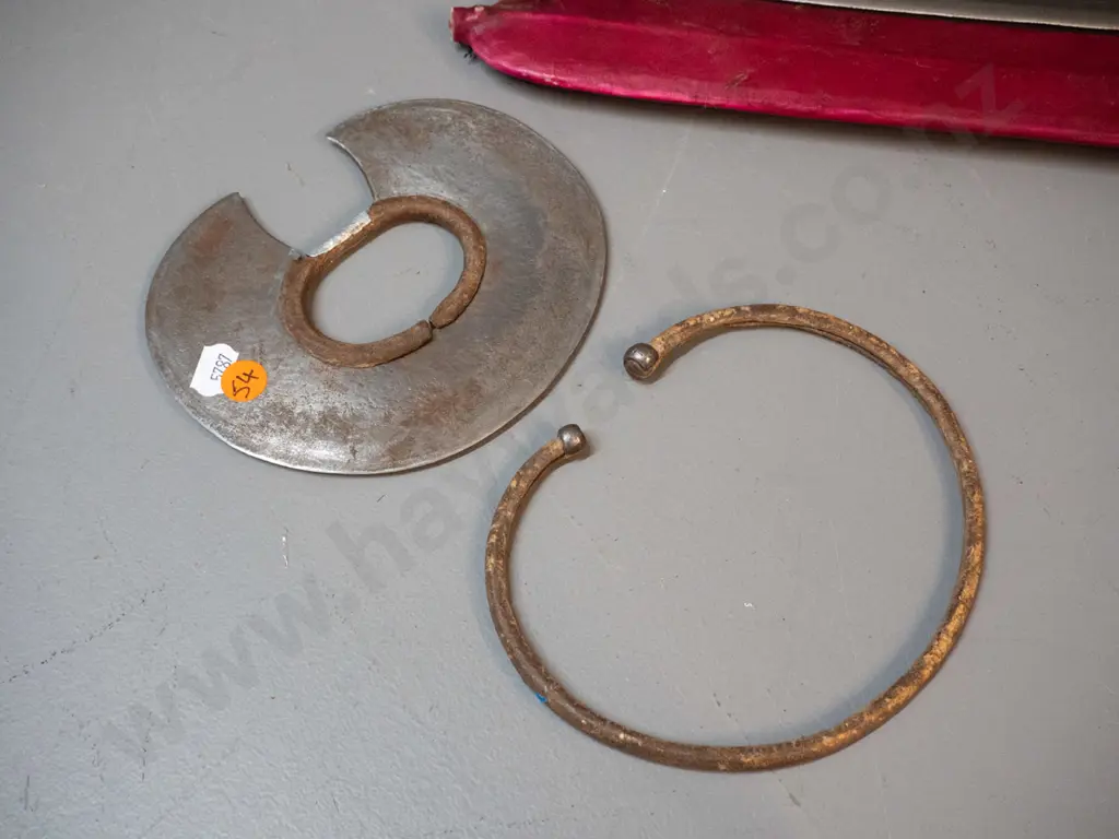 2 Masai metal and hide tribal items - sharp edged bracelet and knife in sheath L-500. Knife very tight fit. Image 1++