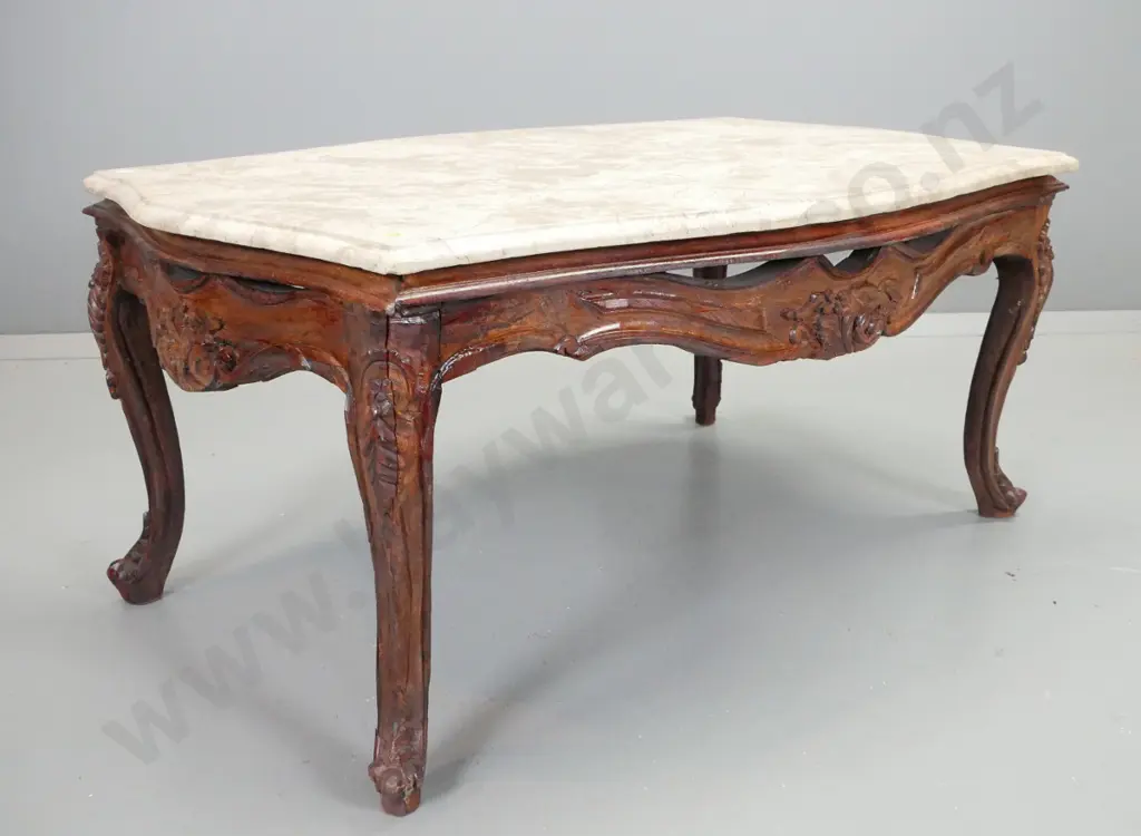reproduction serpentine fronted coffee table on carved cab legs with multi-coloured hard stone top, some scratching H490 Image 1++
