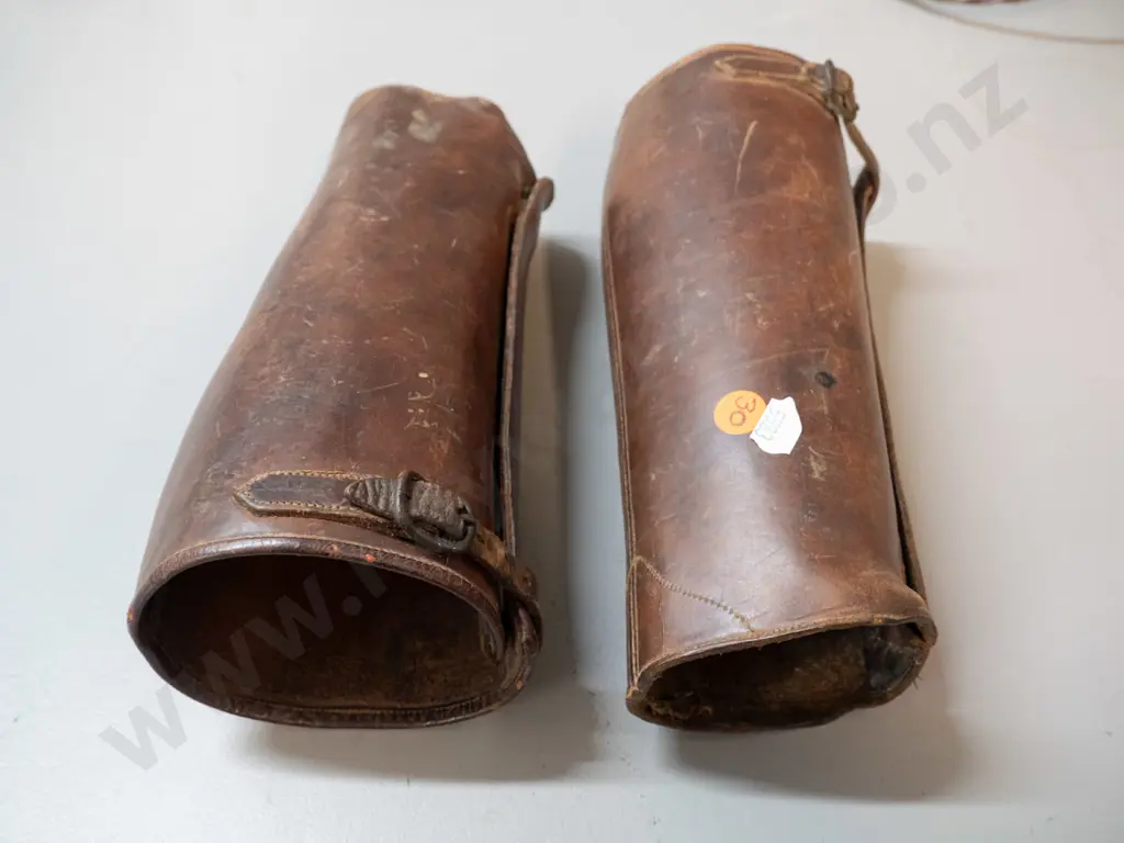 vintage small leather riding gaiters L-230 Image 1++