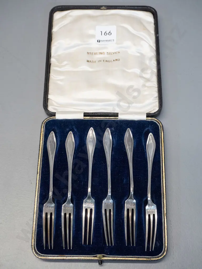 cased set of 6 vintage sterling silver pickle forks - each L-125 Image 1++
